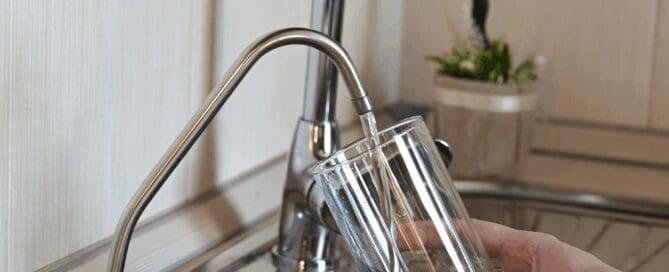 What You Need to Know About Under-the-Sink Filters